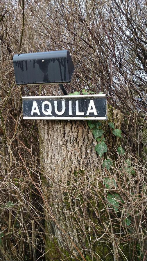 クリフ Aquila Retreats Bed & Breakfast エクステリア 写真