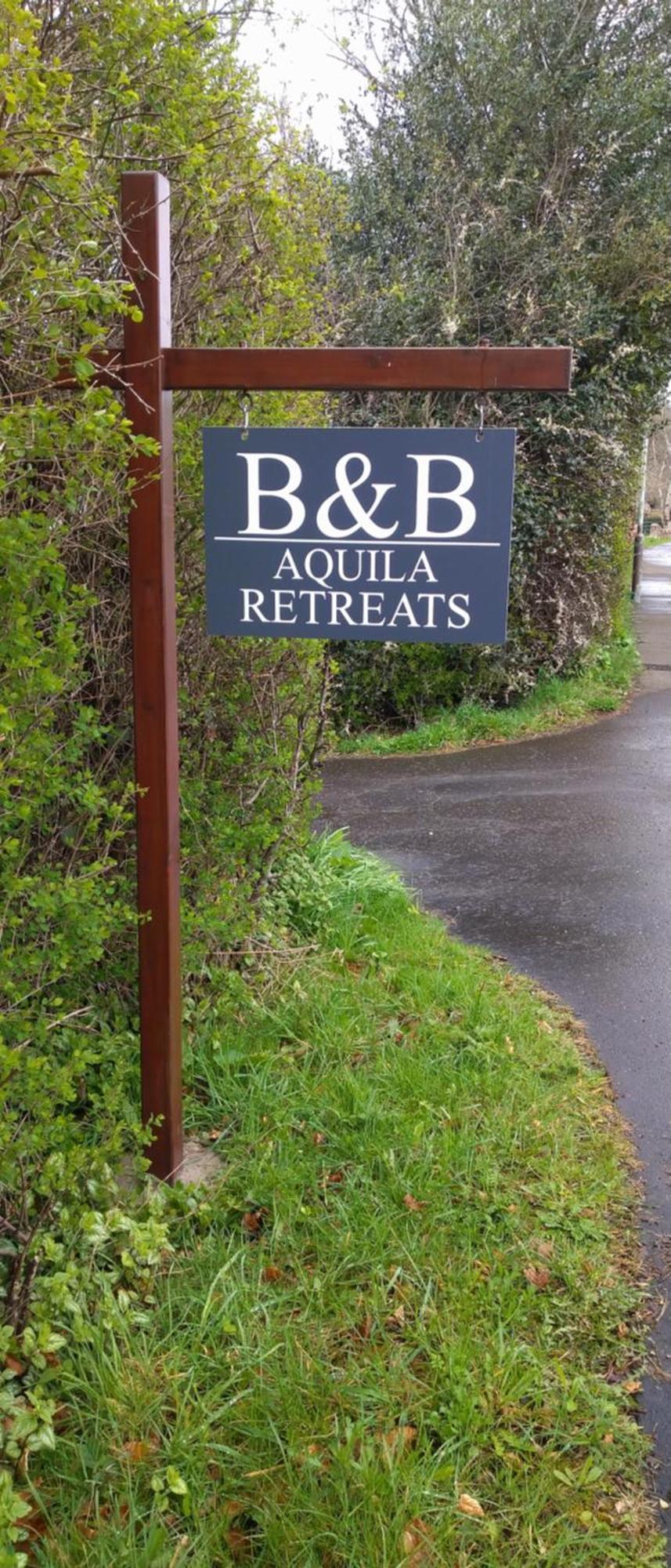 クリフ Aquila Retreats Bed & Breakfast エクステリア 写真